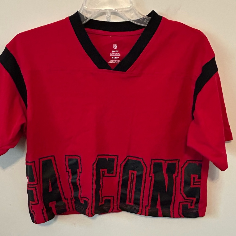NFL Atlanta Falcons Juniors Teens Cropped T-shirt Red/Blk Spell Out Size Small‎